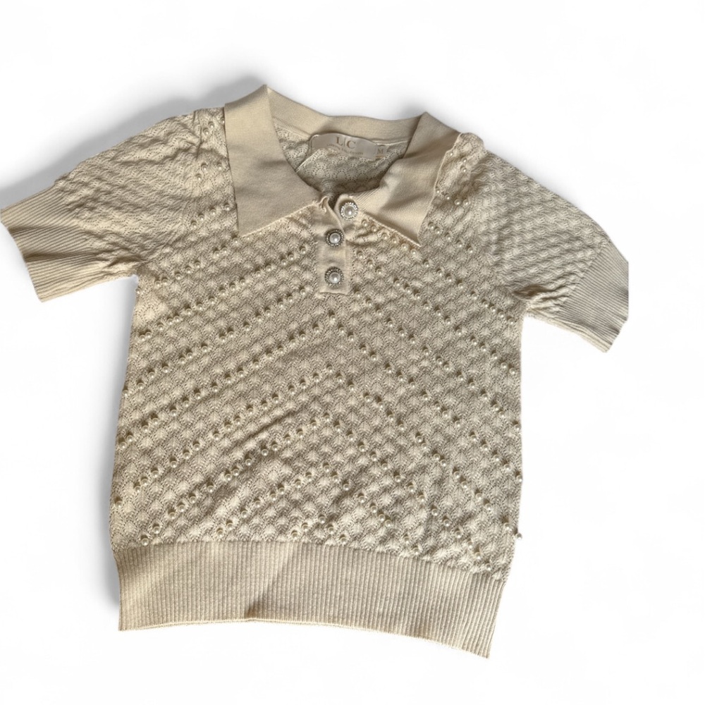 LC LIZETTE COLLECTION Women's Cream Sweater with beautiful pearl Button Detail